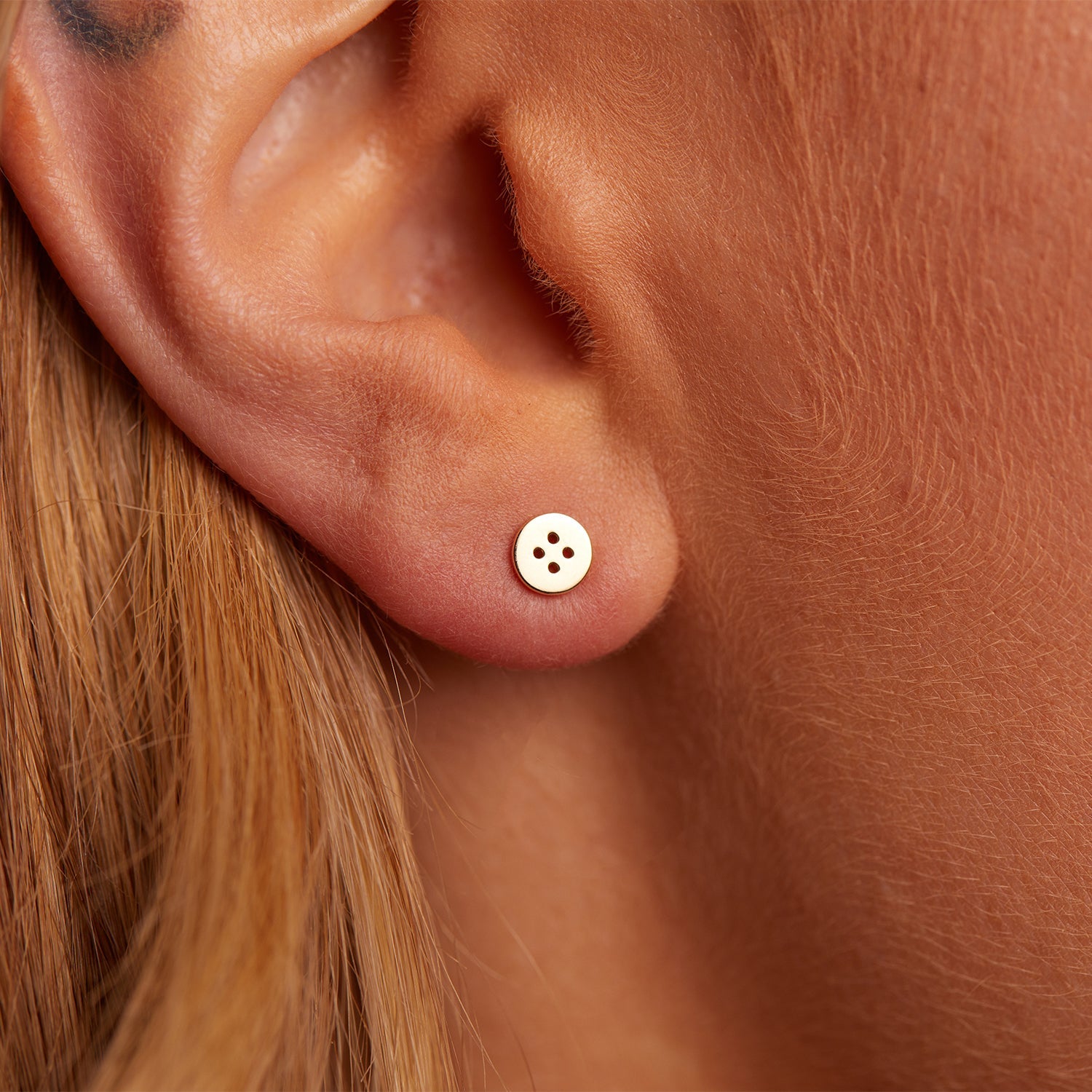 Button Stud Earrings - LuxuryBring