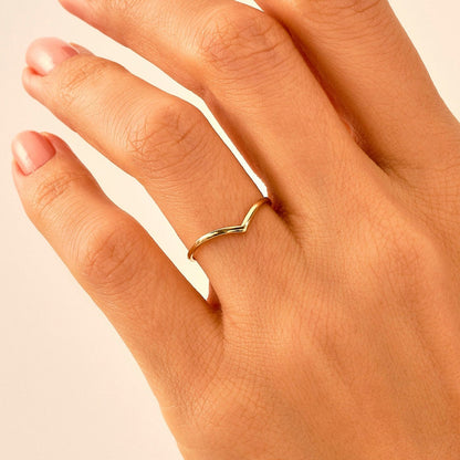 Minimalist Chevron Stacking Ring - LuxuryBring