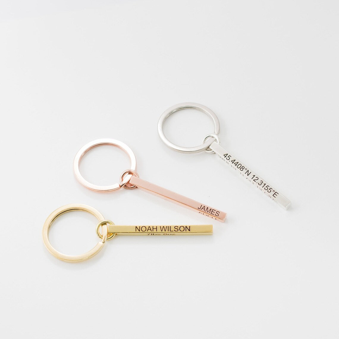 Personalised Bar Keychain - LuxuryBring