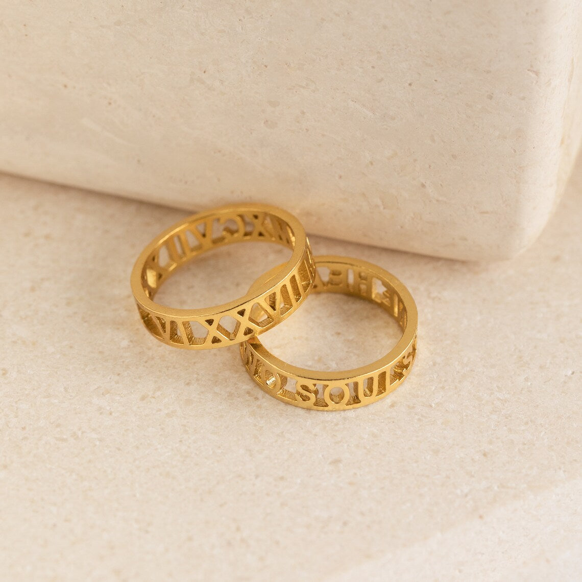 Personalised Double Bar Name Ring Roman Number - LuxuryBring