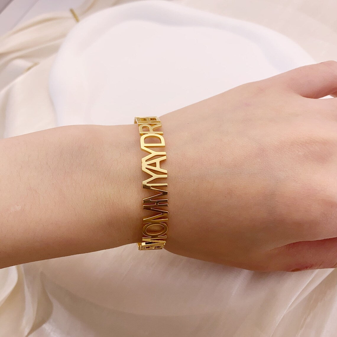 Custom Name Bangle - LuxuryBring