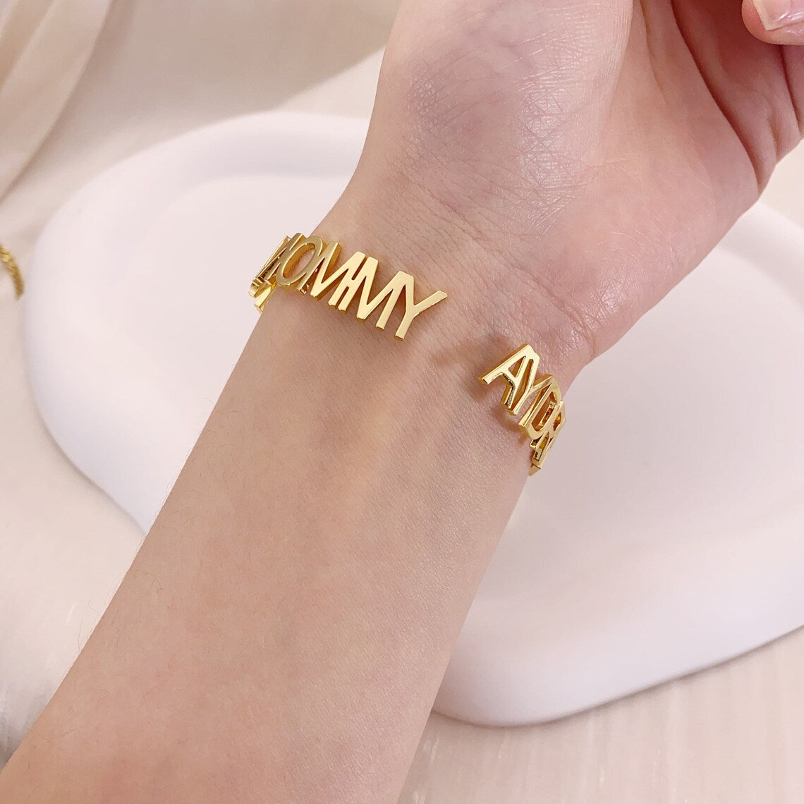 Custom Name Bangle - LuxuryBring