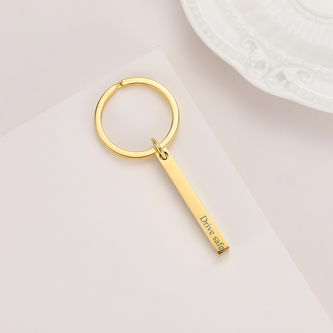 Personalized Engraved Bar Keychain - LuxuryBring